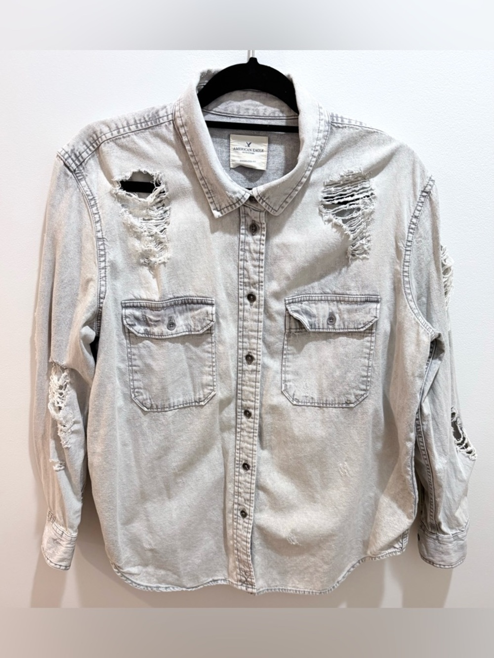 American Eagle AE Oversized Button Down Light Denim Distressed 100%Cotton Shirt